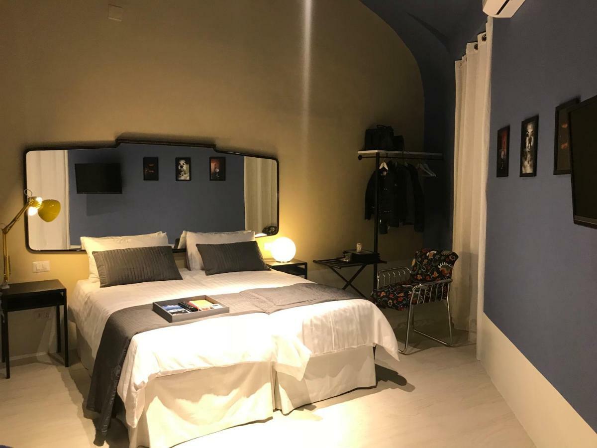 Couette-café Tresette Toledo Naples